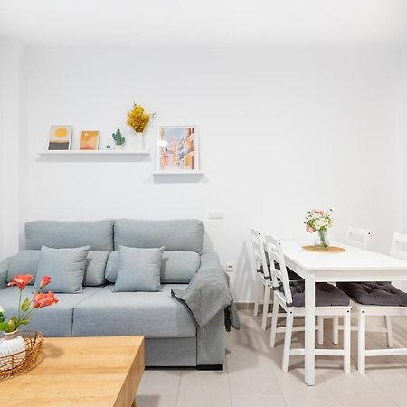 Wintowinrentals Superb New-Look Apartment 말라가 외부 사진