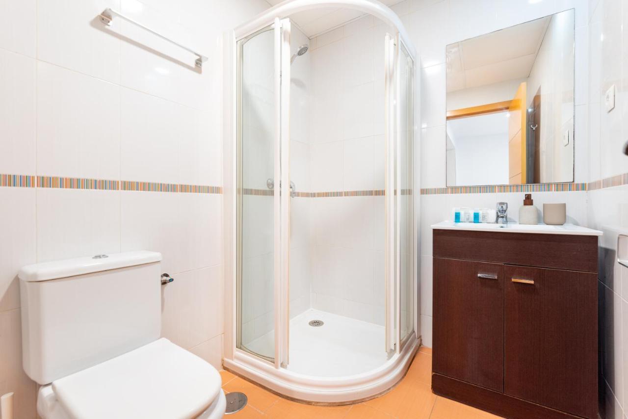 Wintowinrentals Superb New-Look Apartment 말라가 외부 사진