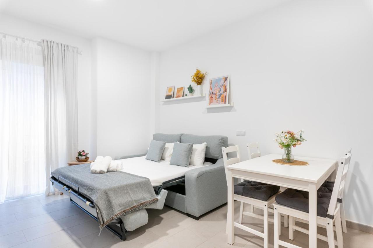 Wintowinrentals Superb New-Look Apartment 말라가 외부 사진
