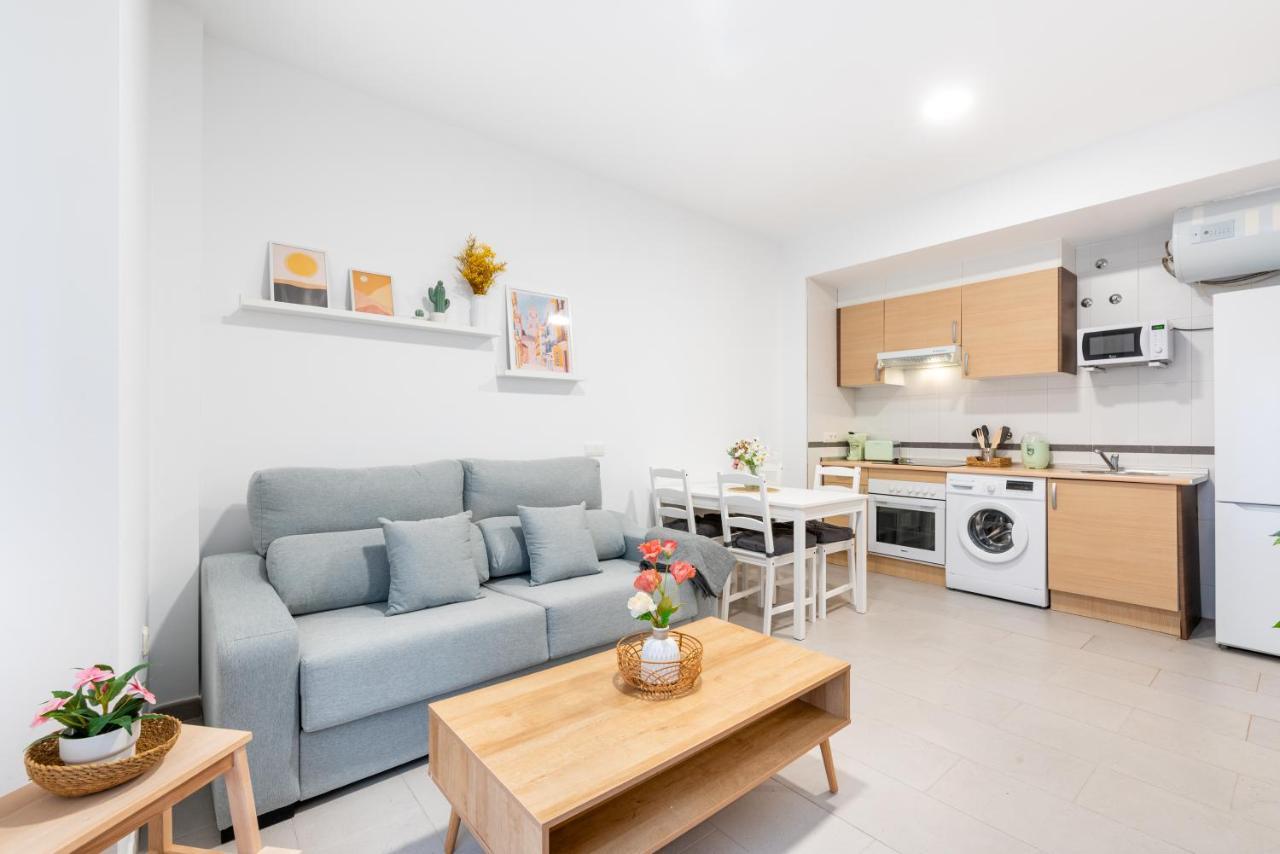 Wintowinrentals Superb New-Look Apartment 말라가 외부 사진
