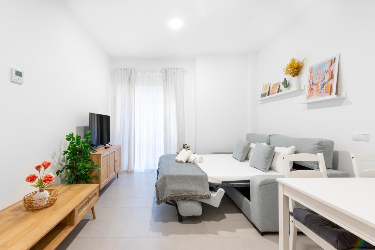 Wintowinrentals Superb New-Look Apartment 말라가 외부 사진